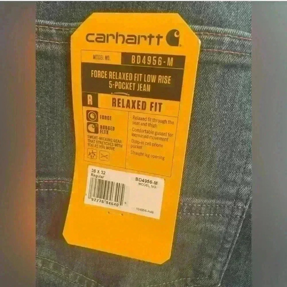 NWT Carhartt Men's Force
Relaxed Low Rise 5 Pocket Jeans.
Size 36" x 32" - Picture 3 of 5